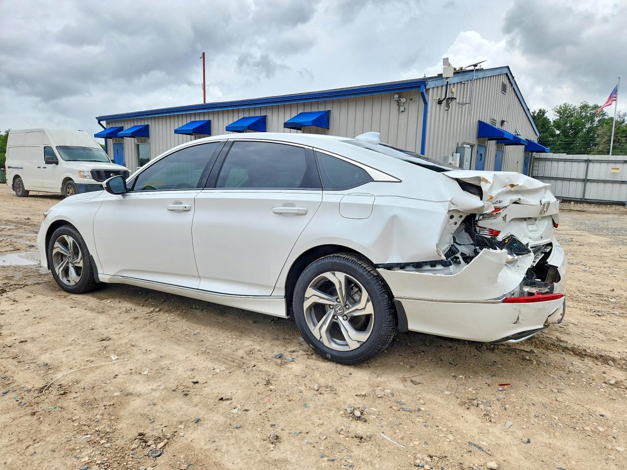 2020 HONDA ACCORD EX — снимка 2