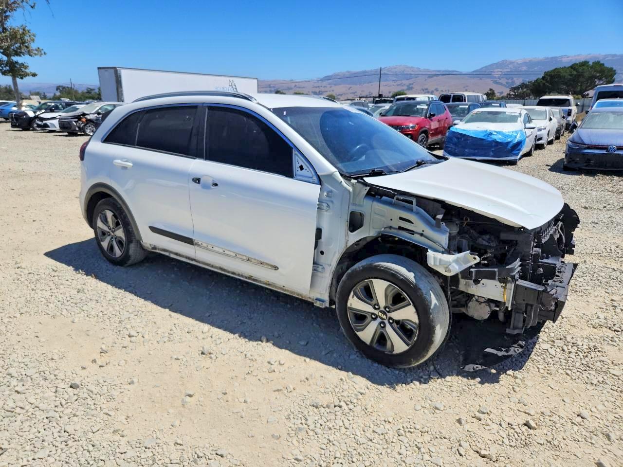 2020 KIA NIRO LX — снимка 4