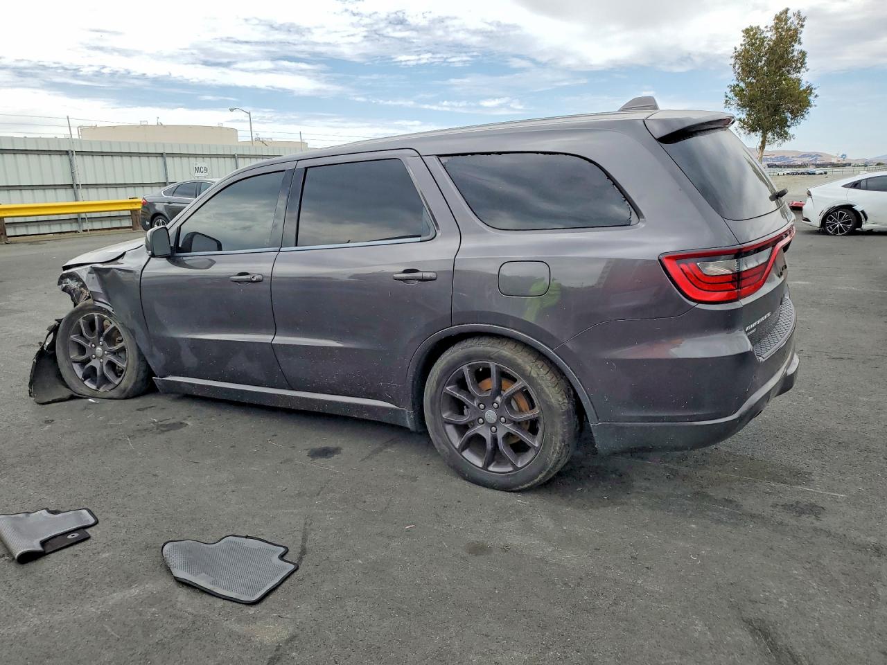2016 DODGE DURANGO R/T — снимка 2