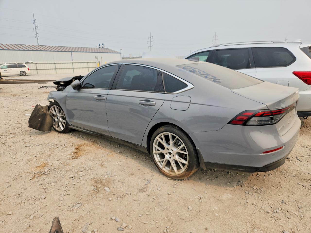 2025 HONDA ACCORD TOURING HYBRID — снимка 2
