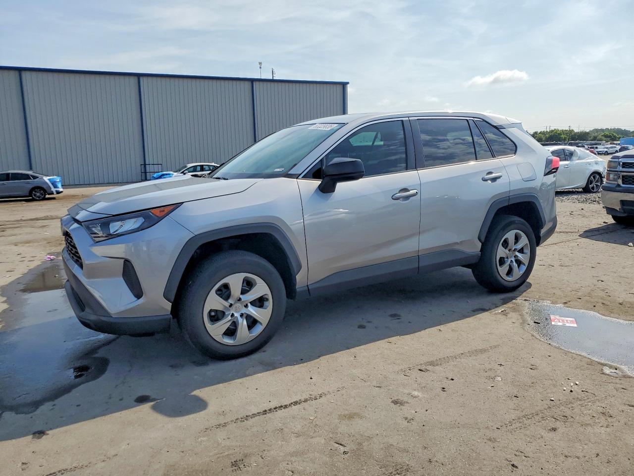 2022 TOYOTA RAV4 LE