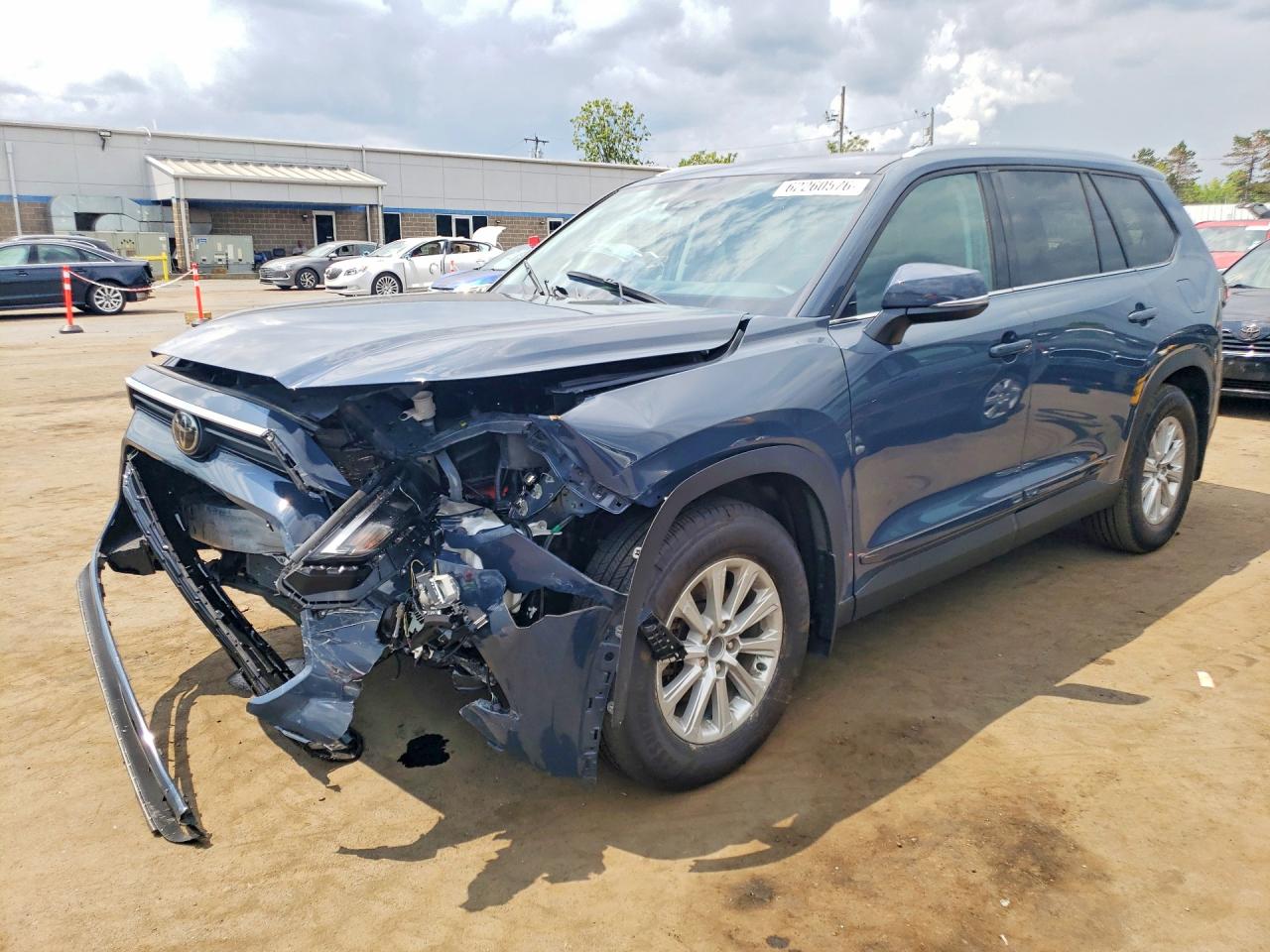 2025 TOYOTA GRAND HIGHLANDER XLE