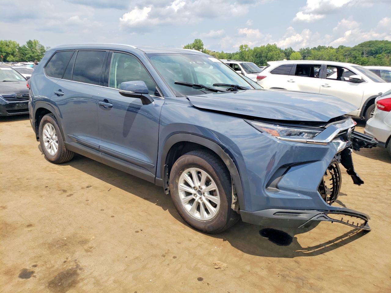 2025 TOYOTA GRAND HIGHLANDER XLE — снимка 4