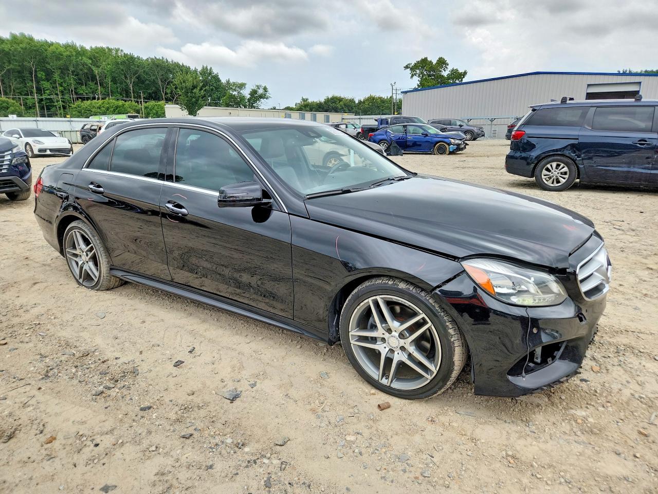 2015 MERCEDES-BENZ E 350 4MATIC — снимка 4