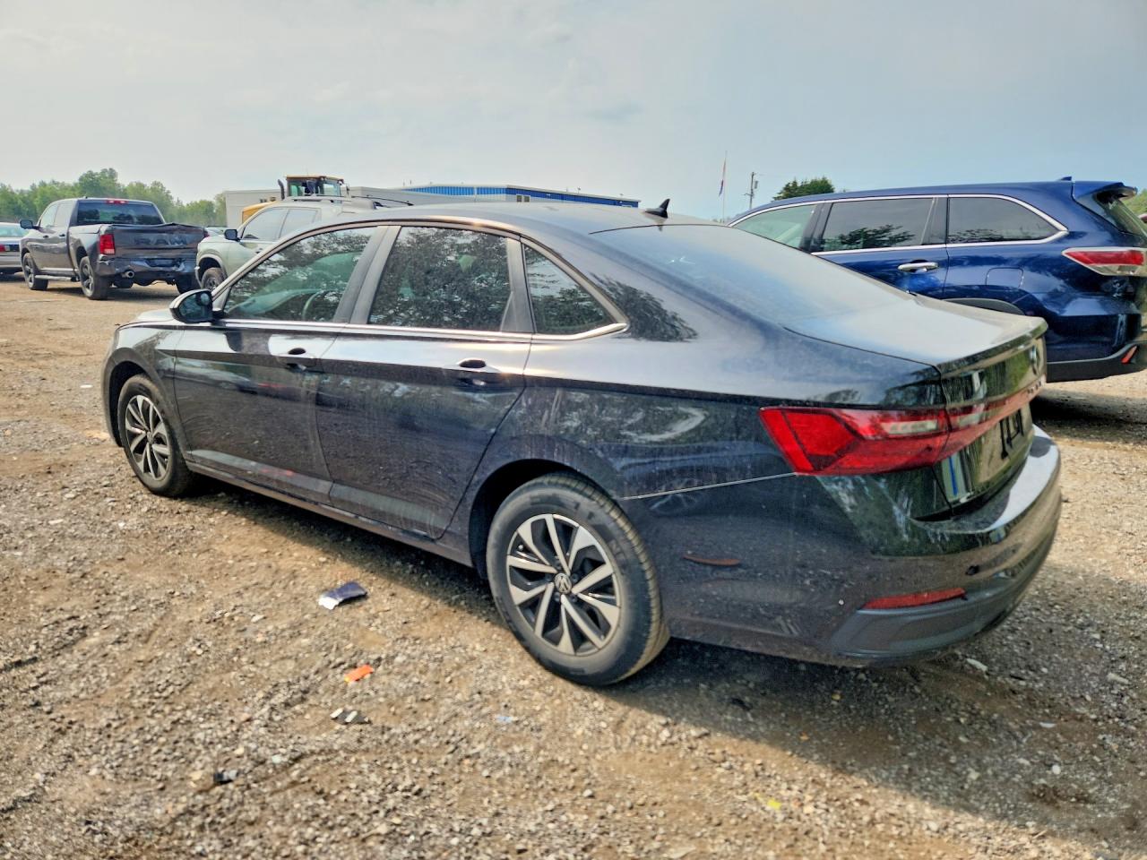 2025 VOLKSWAGEN JETTA TRENDLINE — снимка 2