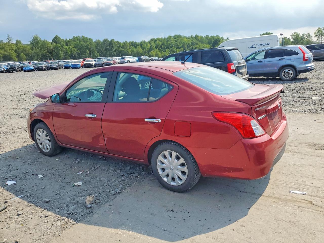 2019 NISSAN VERSA SV — снимка 2