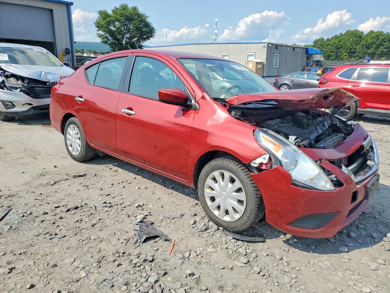 2019 NISSAN VERSA SV — снимка 4