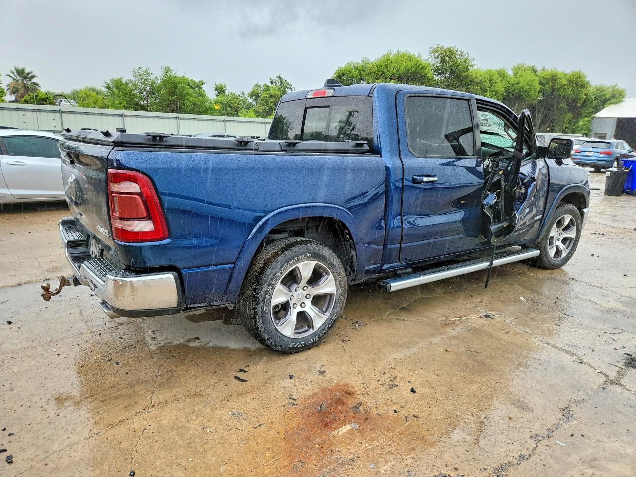 2022 RAM 1500 LARAMIE — снимка 3