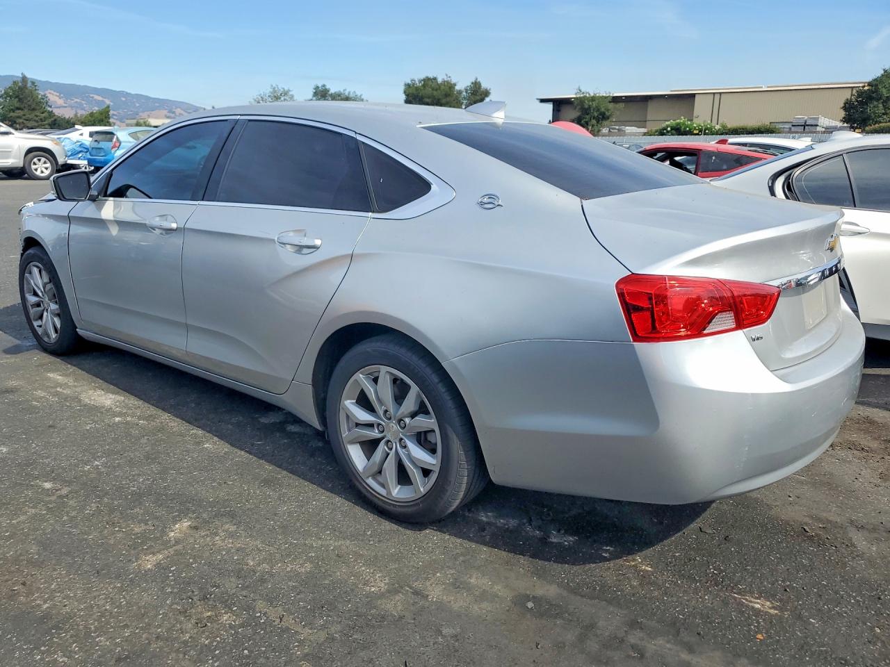 2019 CHEVROLET IMPALA LT — снимка 2
