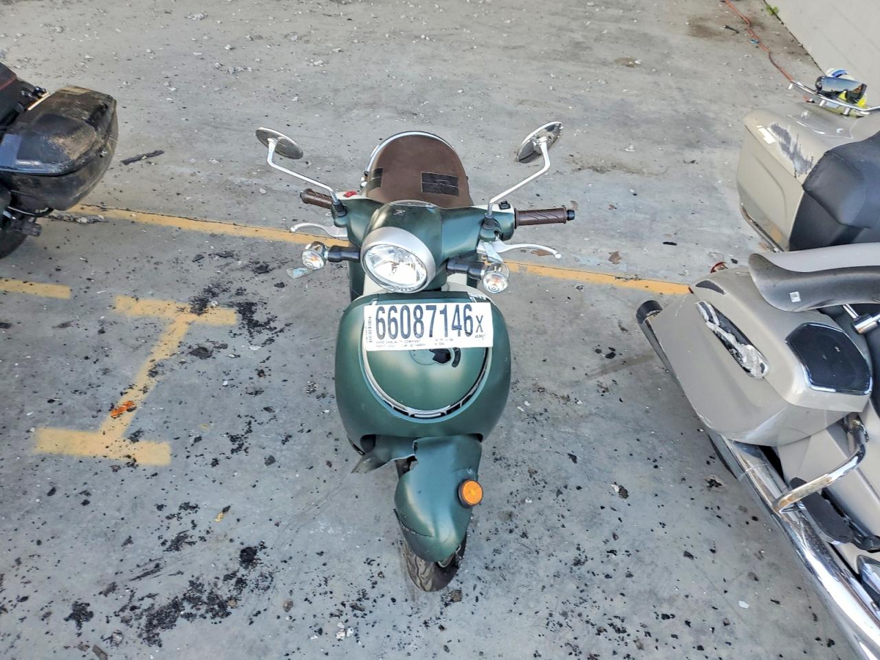2024 HONDA NCW50 — снимка 5