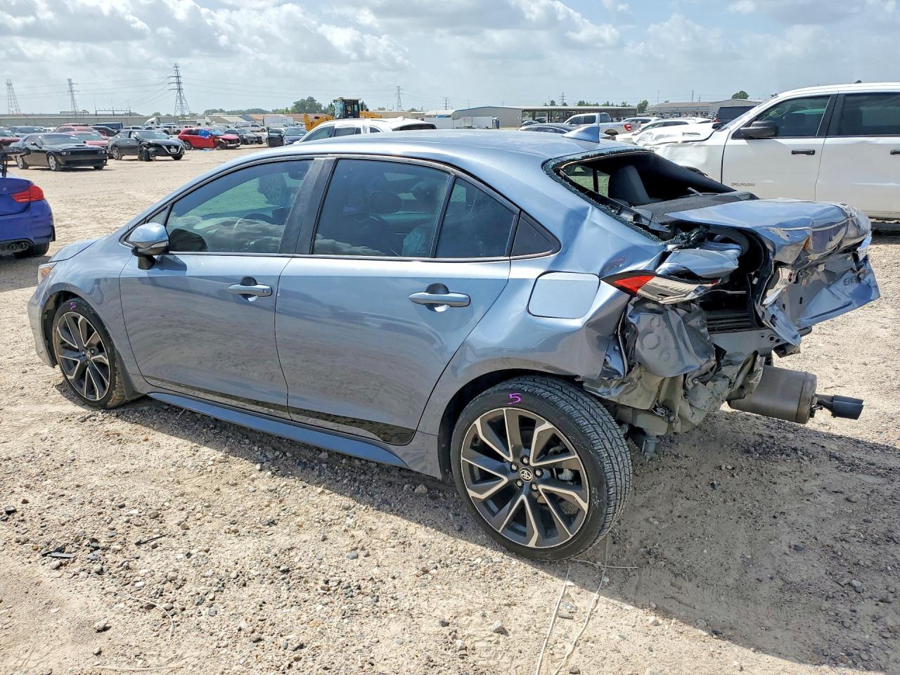 2022 TOYOTA COROLLA SE — снимка 2
