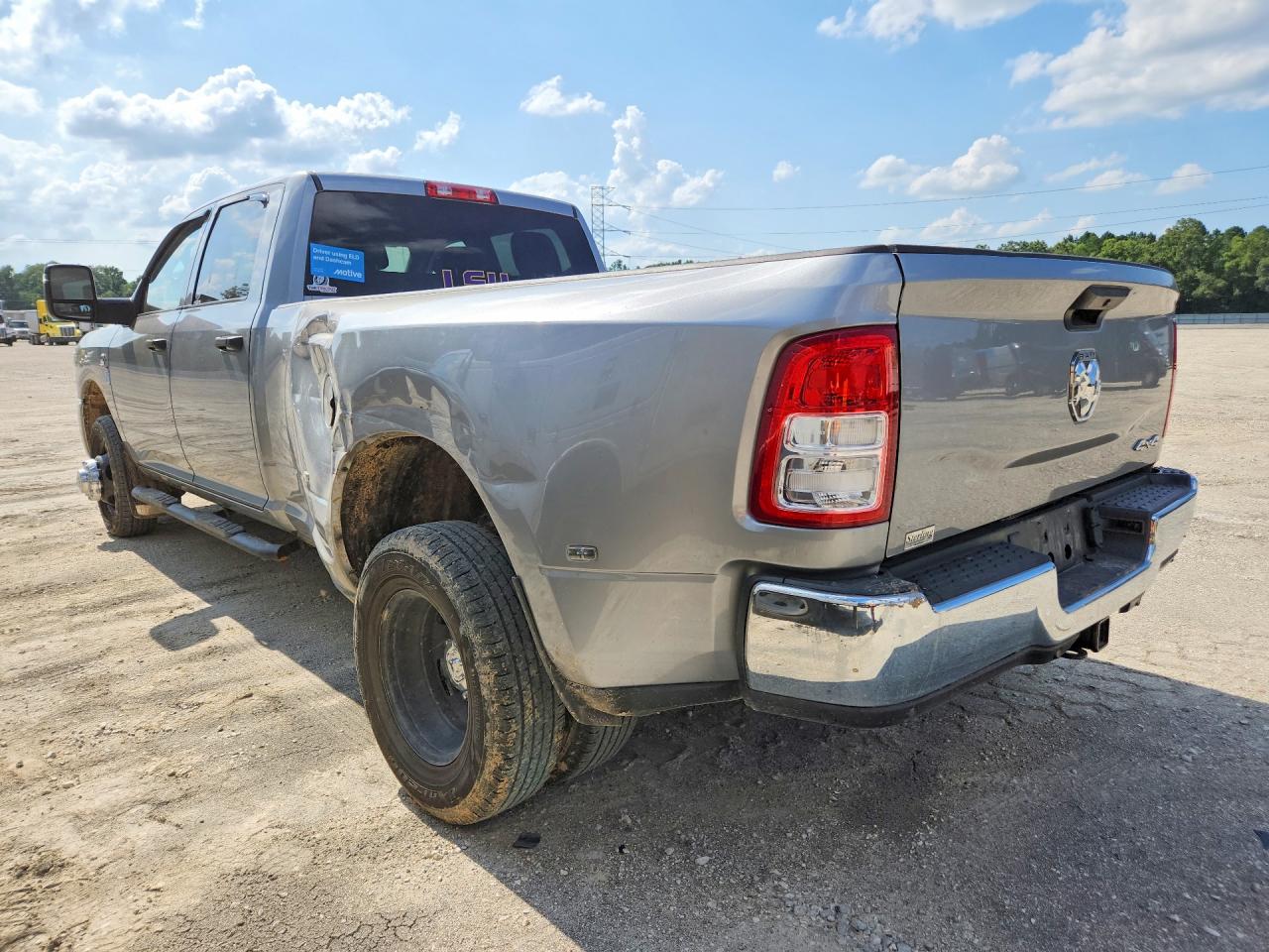 2024 RAM 3500 TRADESMAN — снимка 2