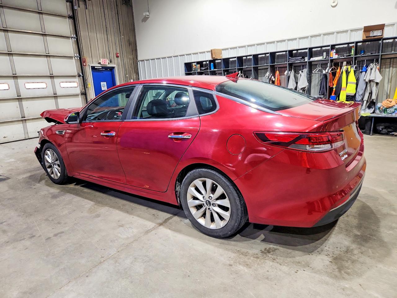 2018 KIA OPTIMA S — снимка 2
