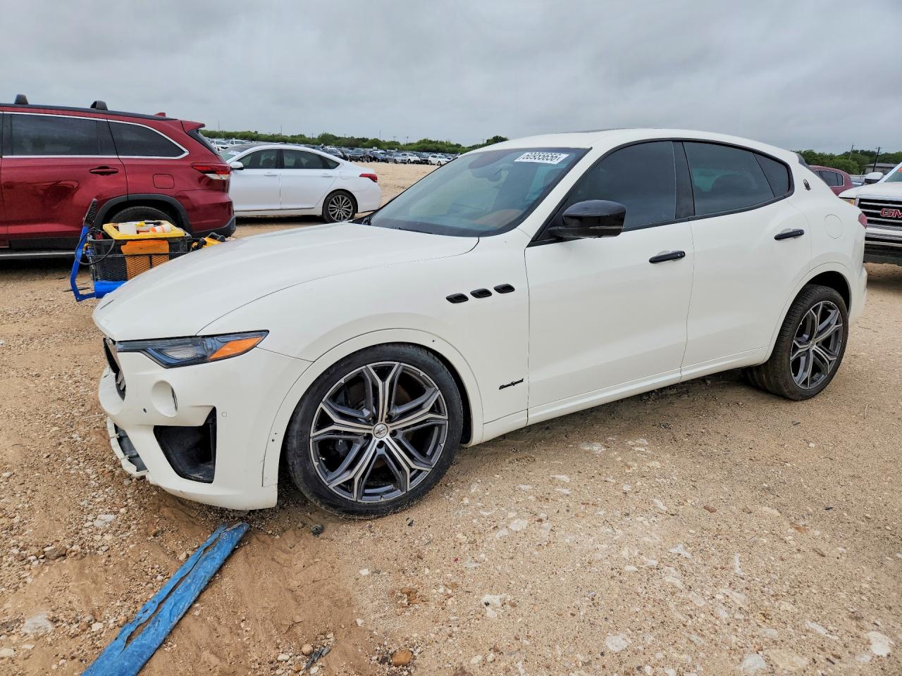 2021 MASERATI LEVANTE S