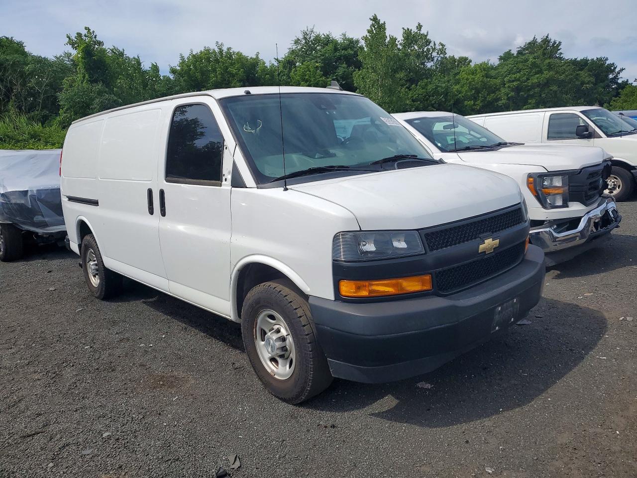2020 CHEVROLET EXPRESS G2500 — снимка 4