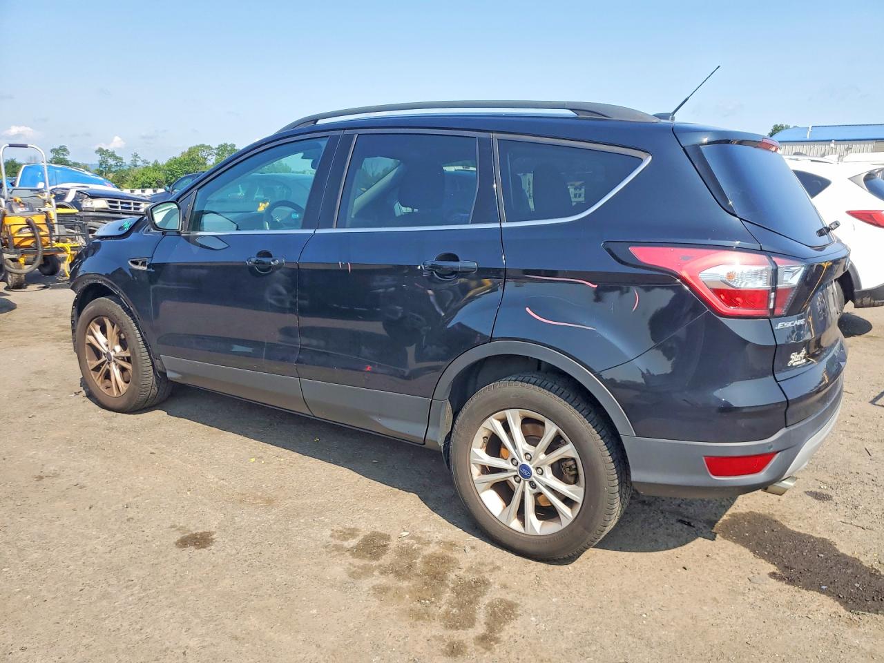 2017 FORD ESCAPE SE — снимка 2