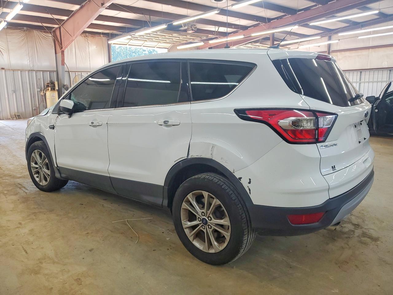 2017 FORD ESCAPE SE — снимка 2