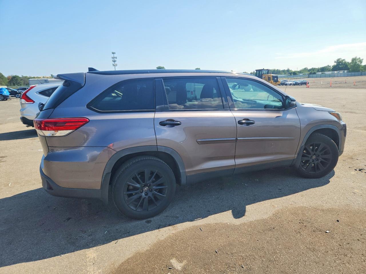 2019 TOYOTA HIGHLANDER SE — снимка 3