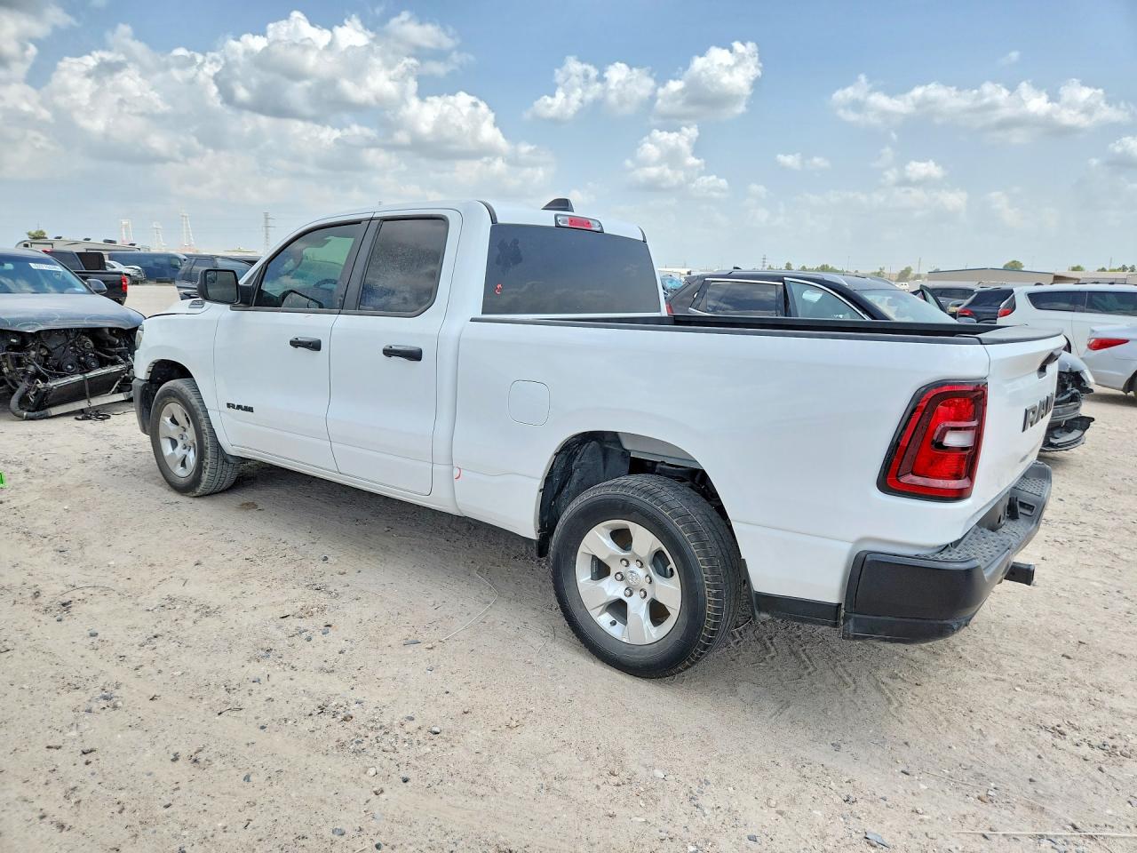 2026 RAM 1500 TRADESMAN — снимка 2