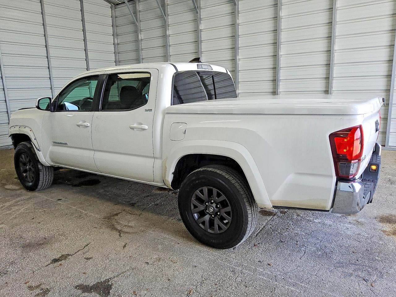2021 TOYOTA TACOMA SR5 V6 — снимка 2