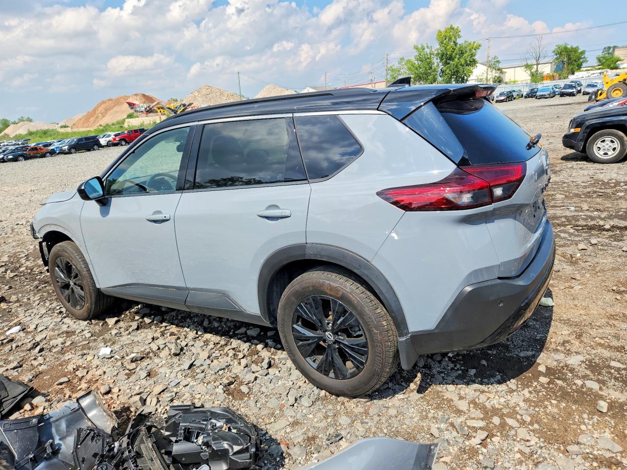 2023 NISSAN ROGUE SV — снимка 2