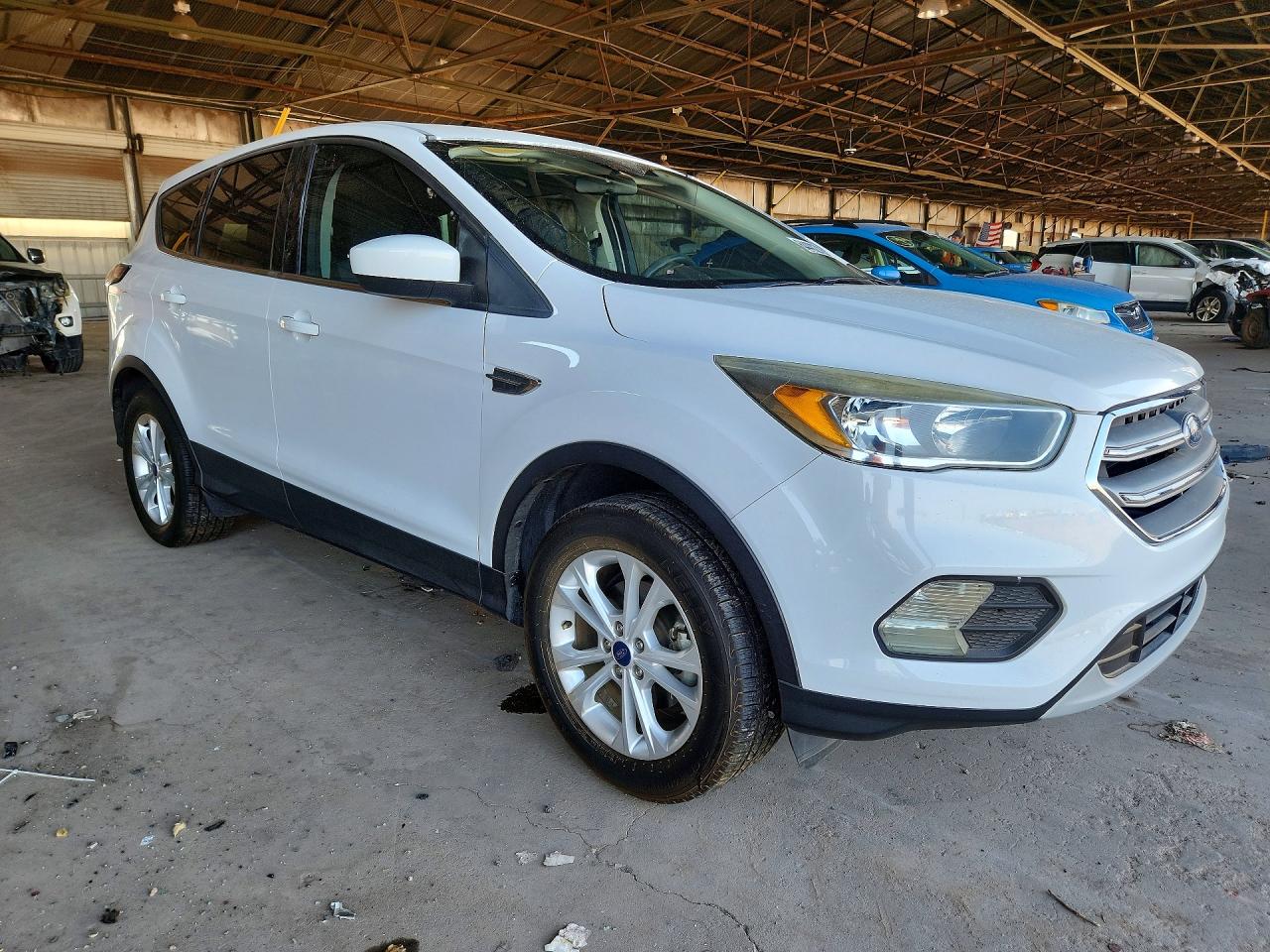 2017 FORD ESCAPE SE — снимка 4