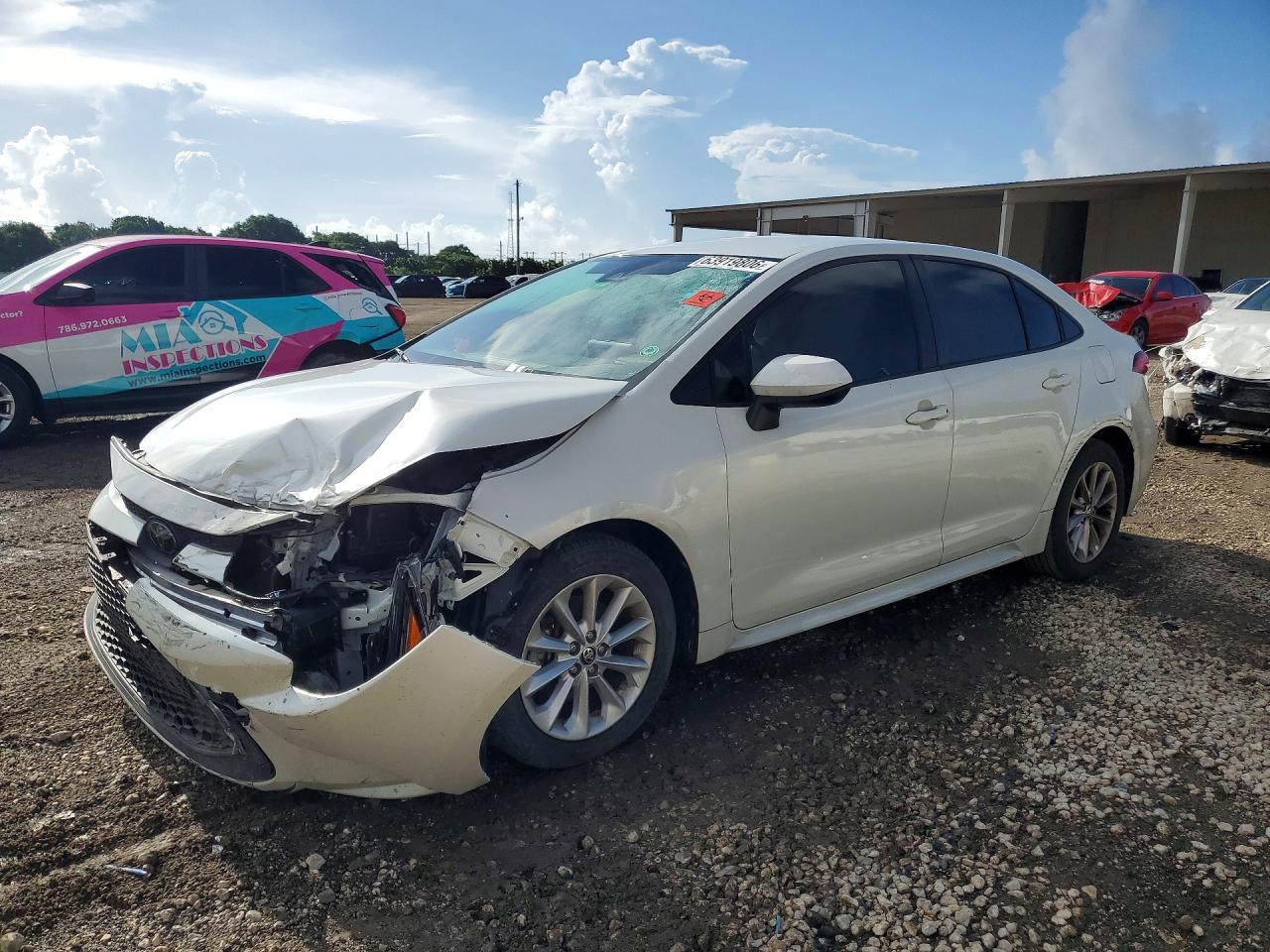 2021 TOYOTA COROLLA LE