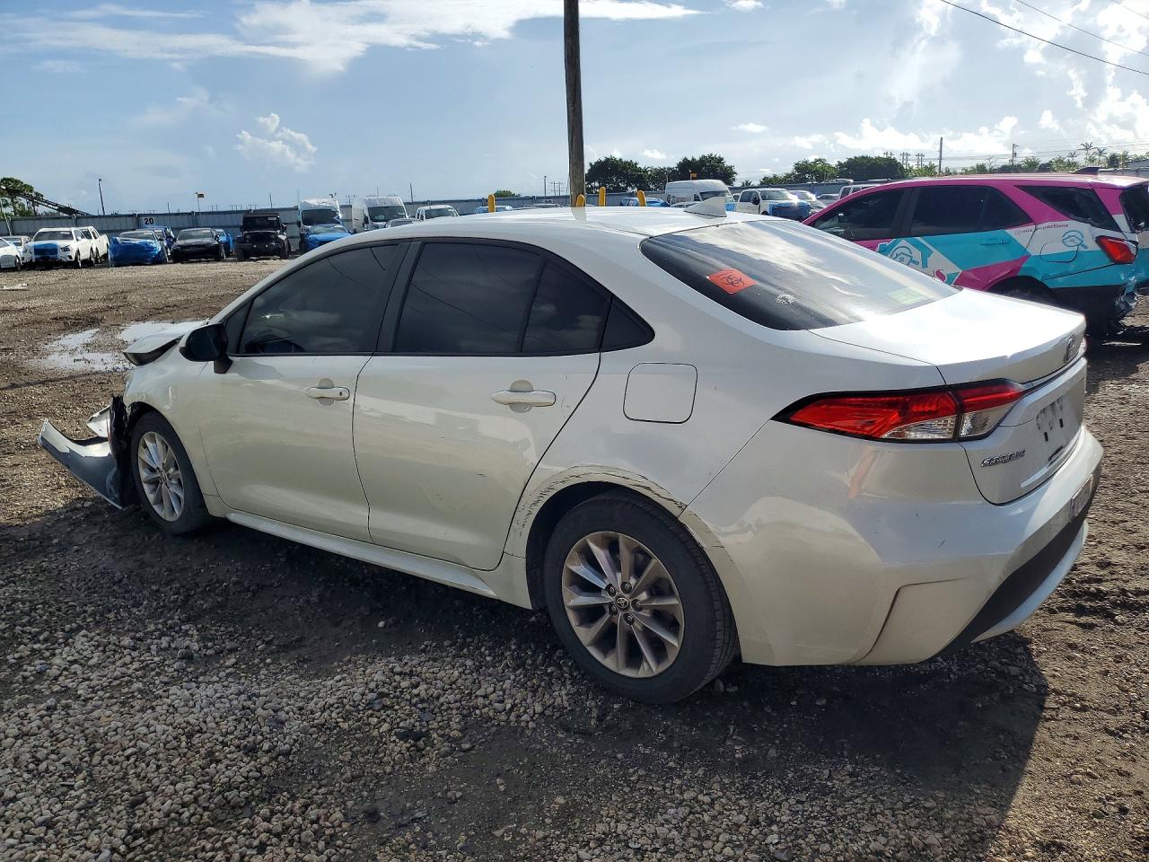 2021 TOYOTA COROLLA LE — снимка 2