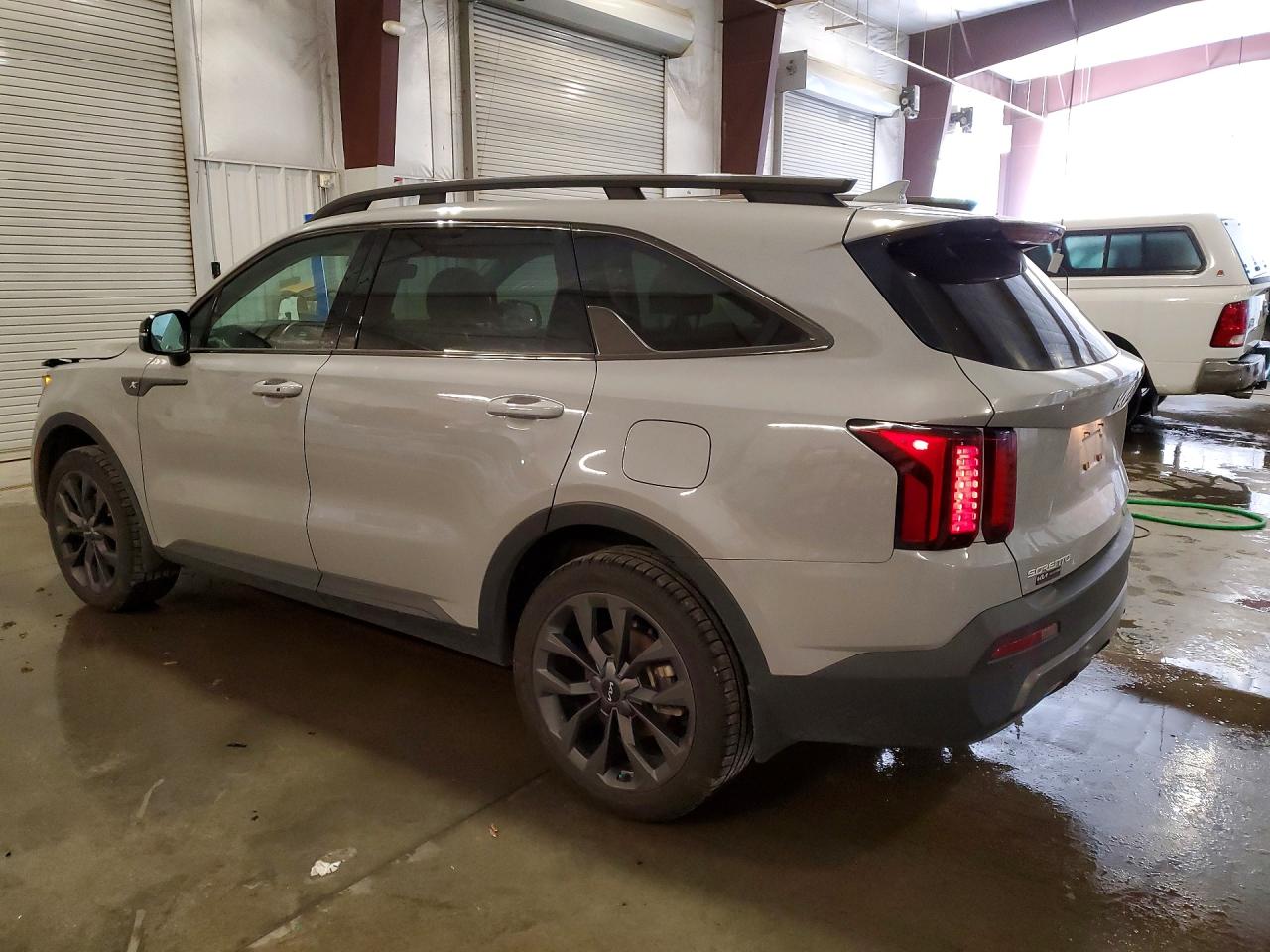 2023 KIA SORENTO EX — снимка 2