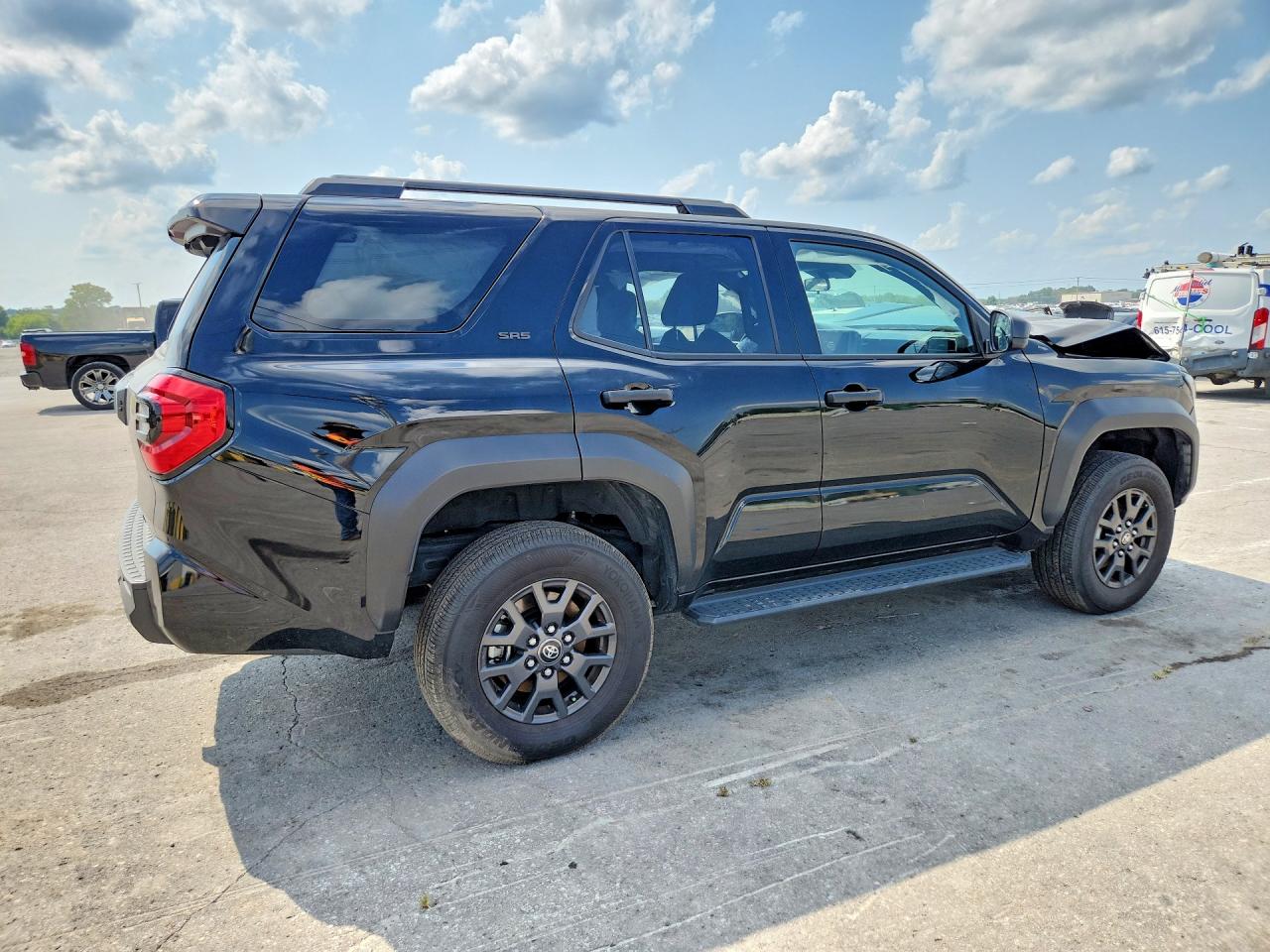 2025 TOYOTA 4RUNNER SR5 — снимка 3