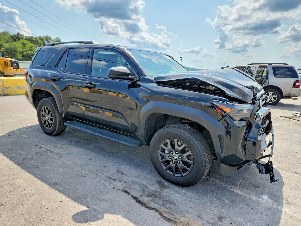 2025 TOYOTA 4RUNNER SR5 — снимка 4