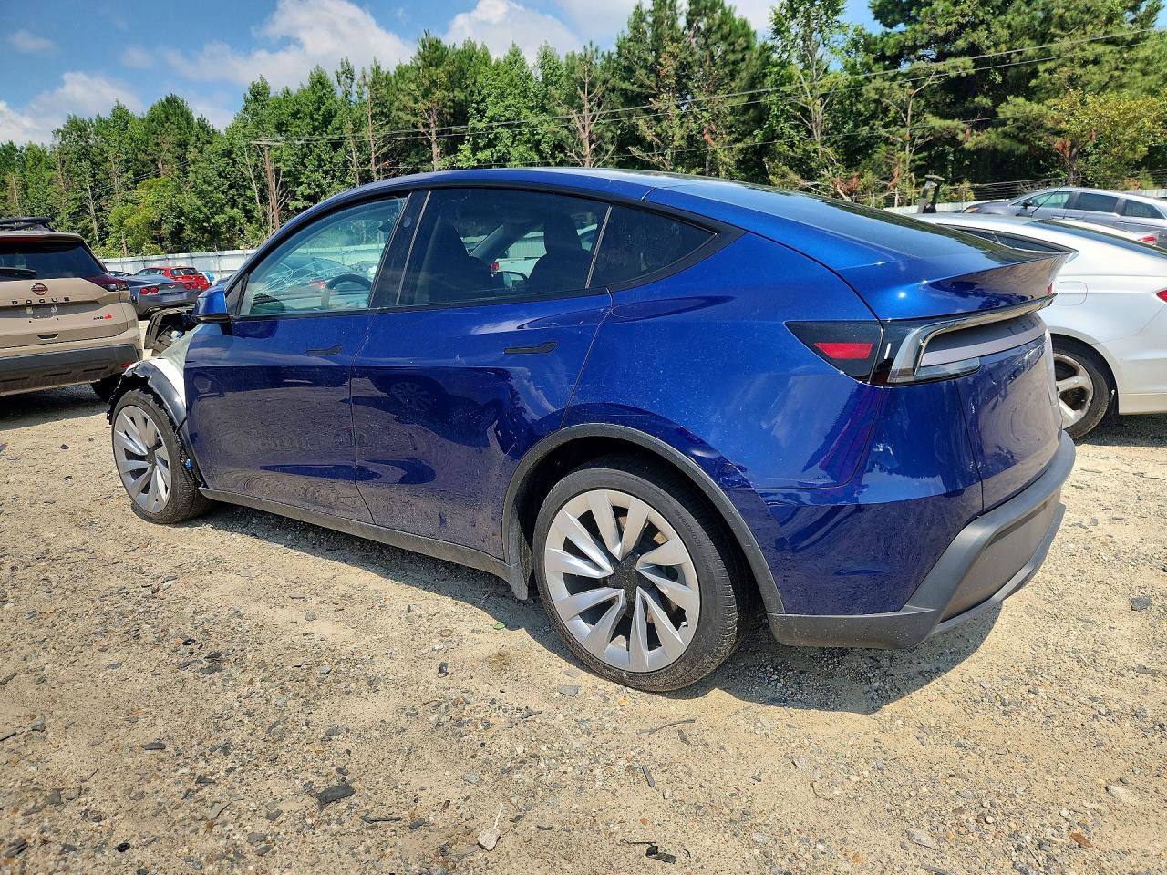 2026 TESLA MODEL Y — снимка 2