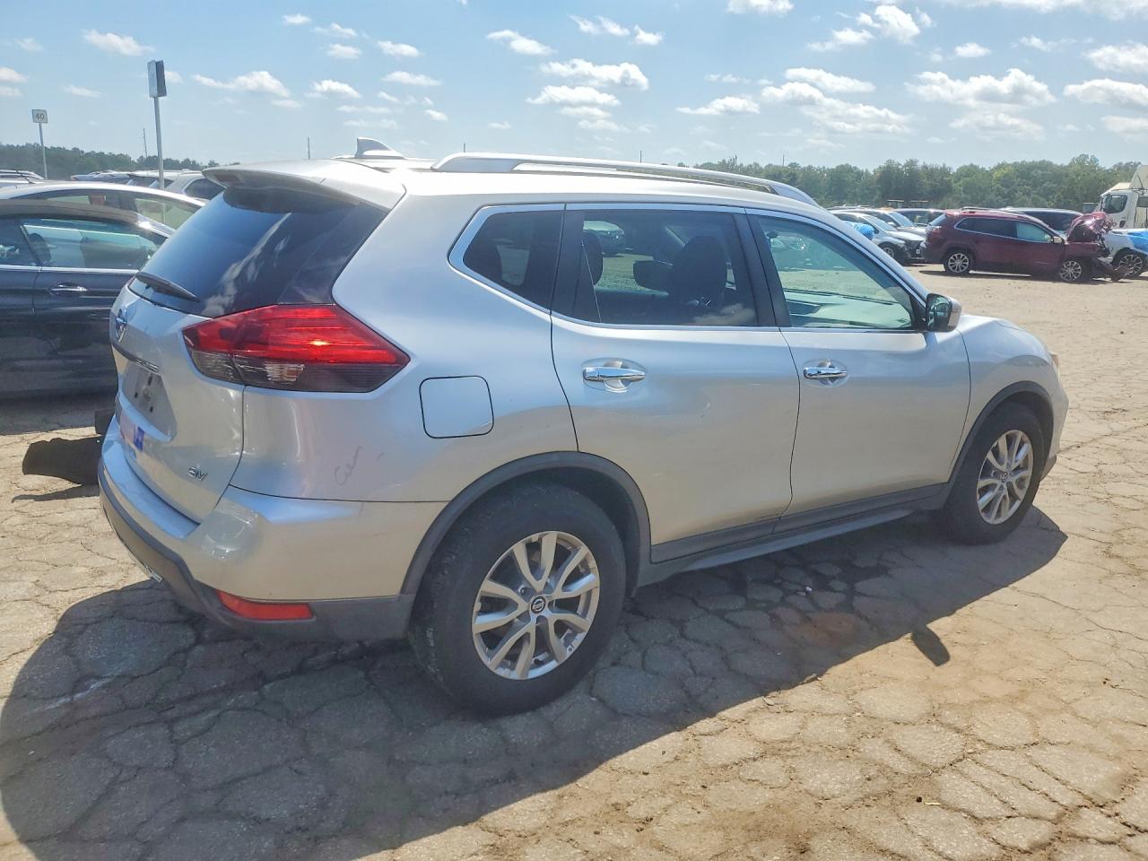2017 NISSAN ROGUE SV — снимка 3