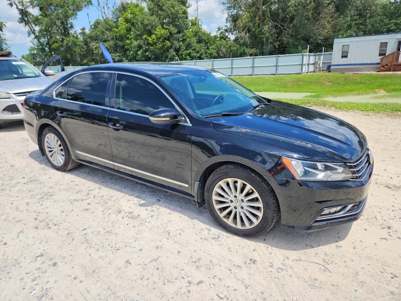2016 VOLKSWAGEN PASSAT SE — снимка 4