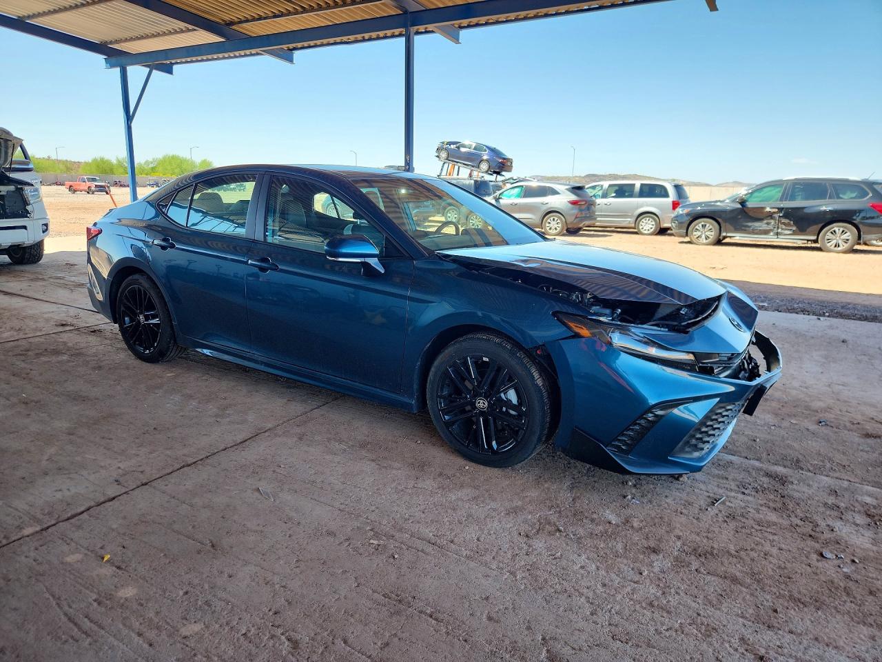 2025 TOYOTA CAMRY SE — снимка 4