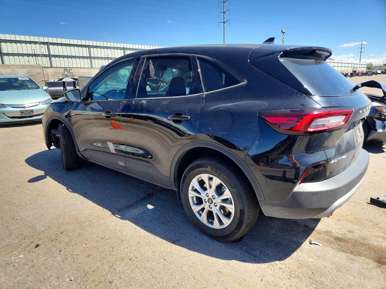 2025 FORD ESCAPE ACTIVE — снимка 2