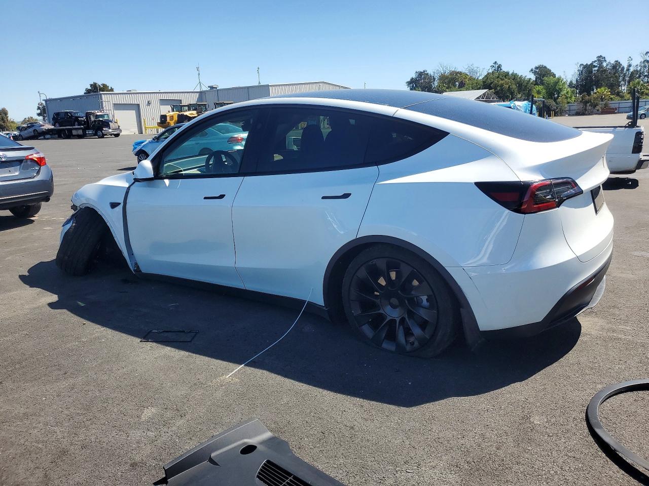2023 TESLA MODEL Y — снимка 2