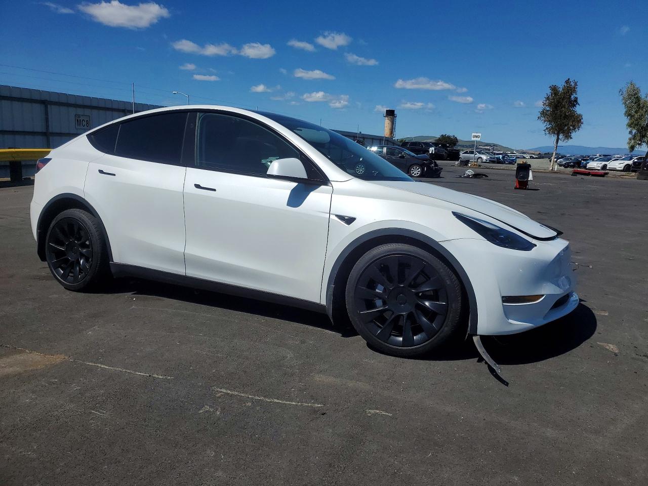 2023 TESLA MODEL Y — снимка 4