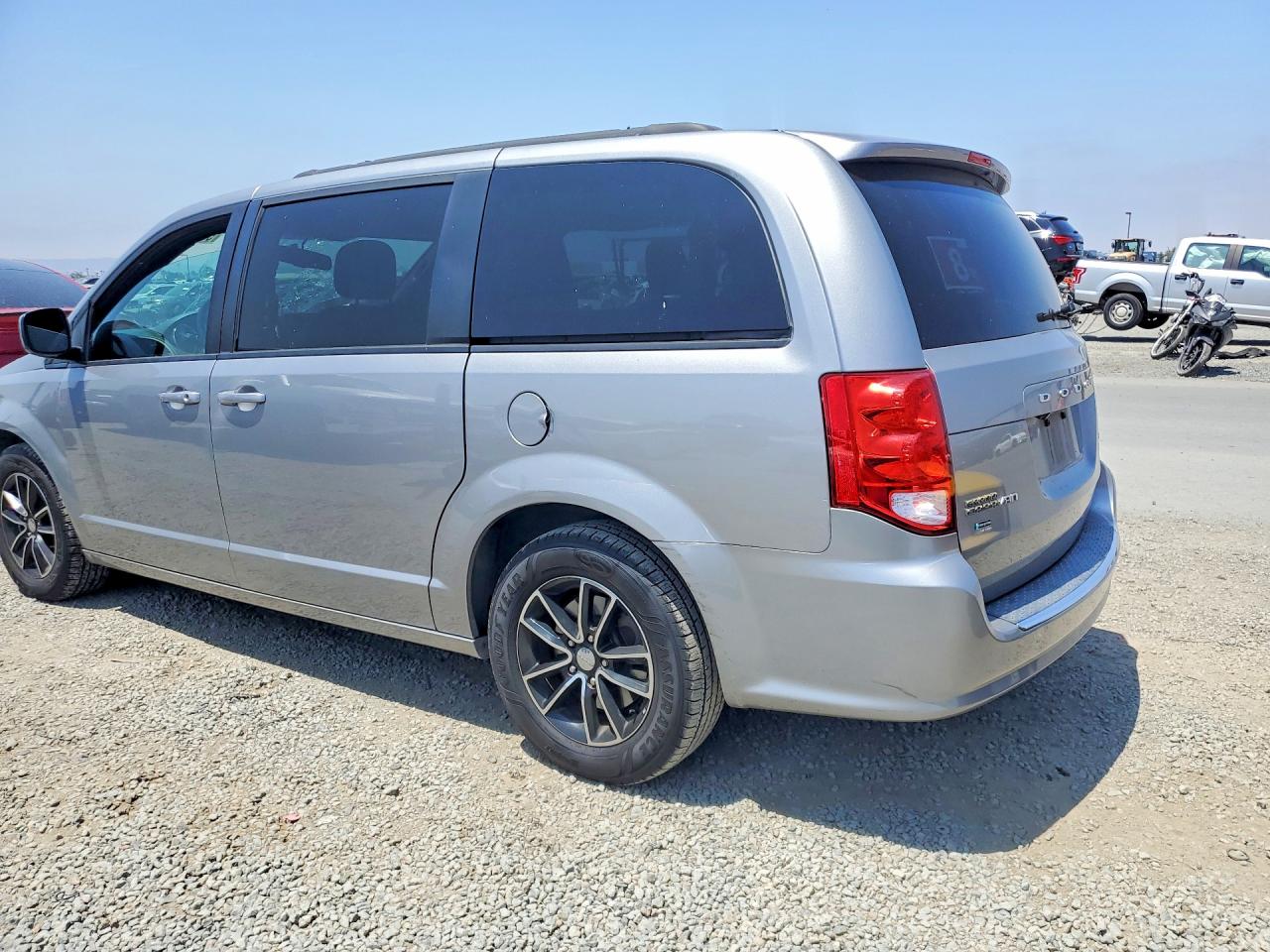 2018 DODGE GRAND CARAVAN GT — снимка 2