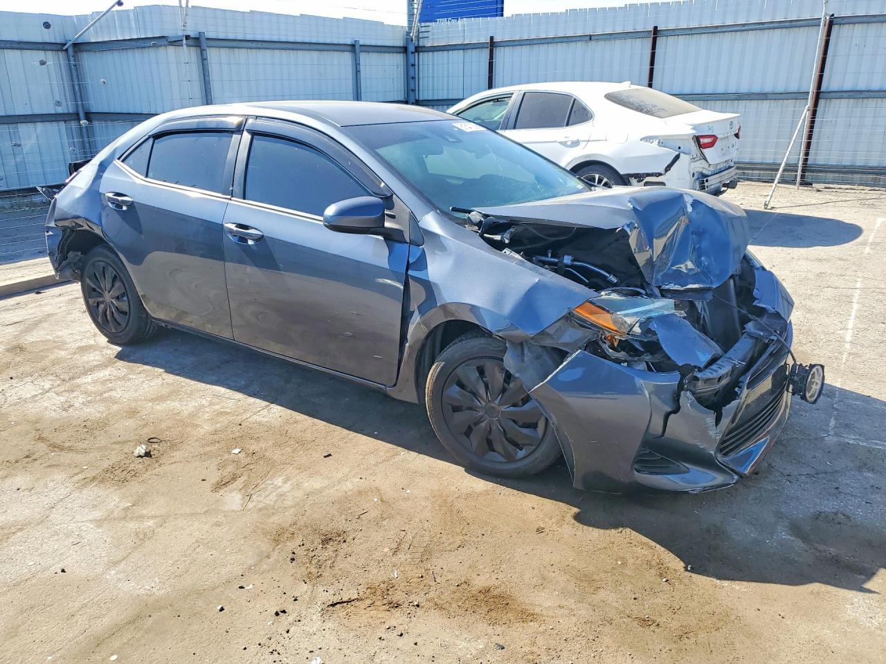 2018 TOYOTA COROLLA LE — снимка 4