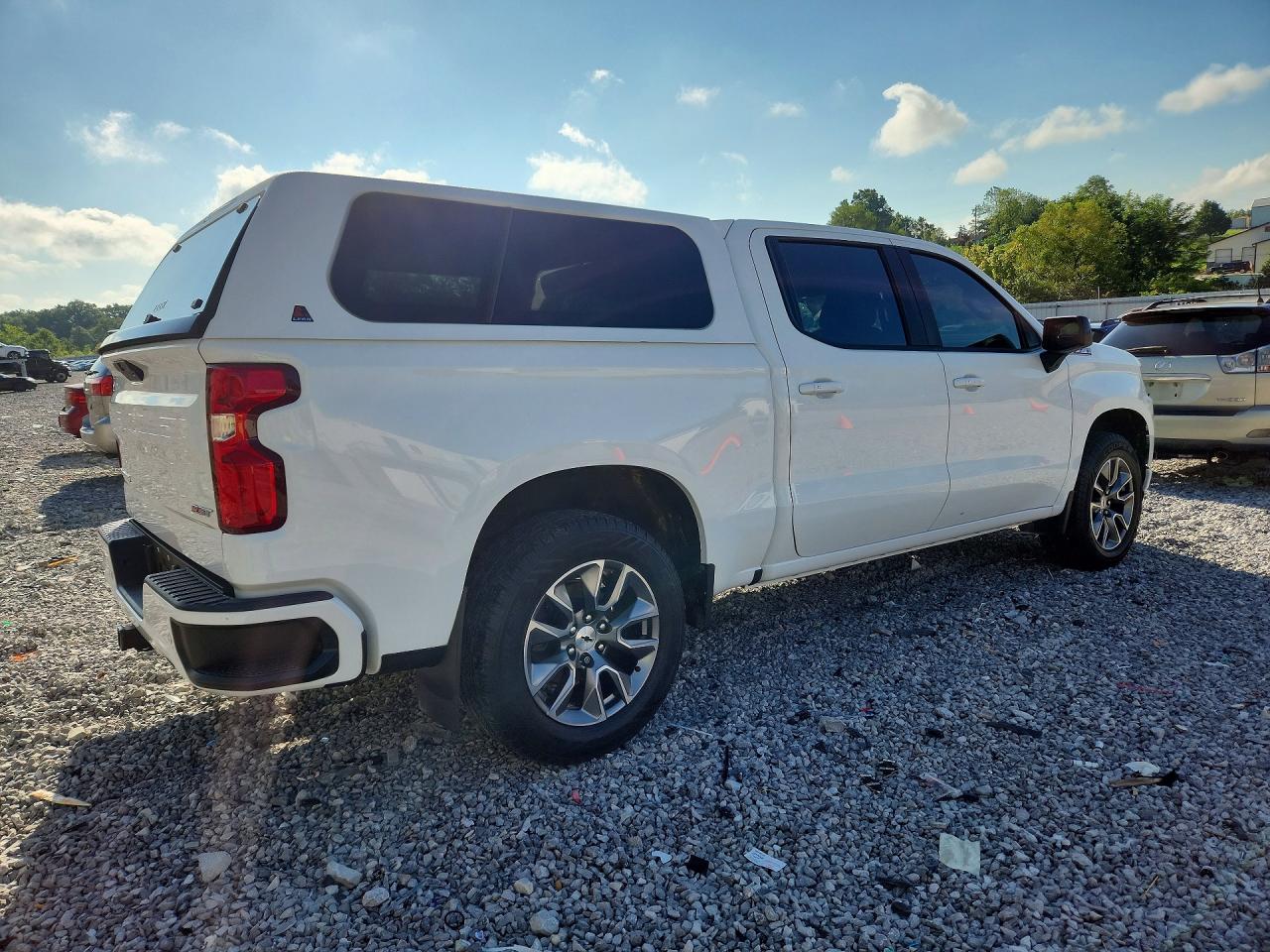 2019 CHEVROLET SILVERADO K1500 RST — снимка 3