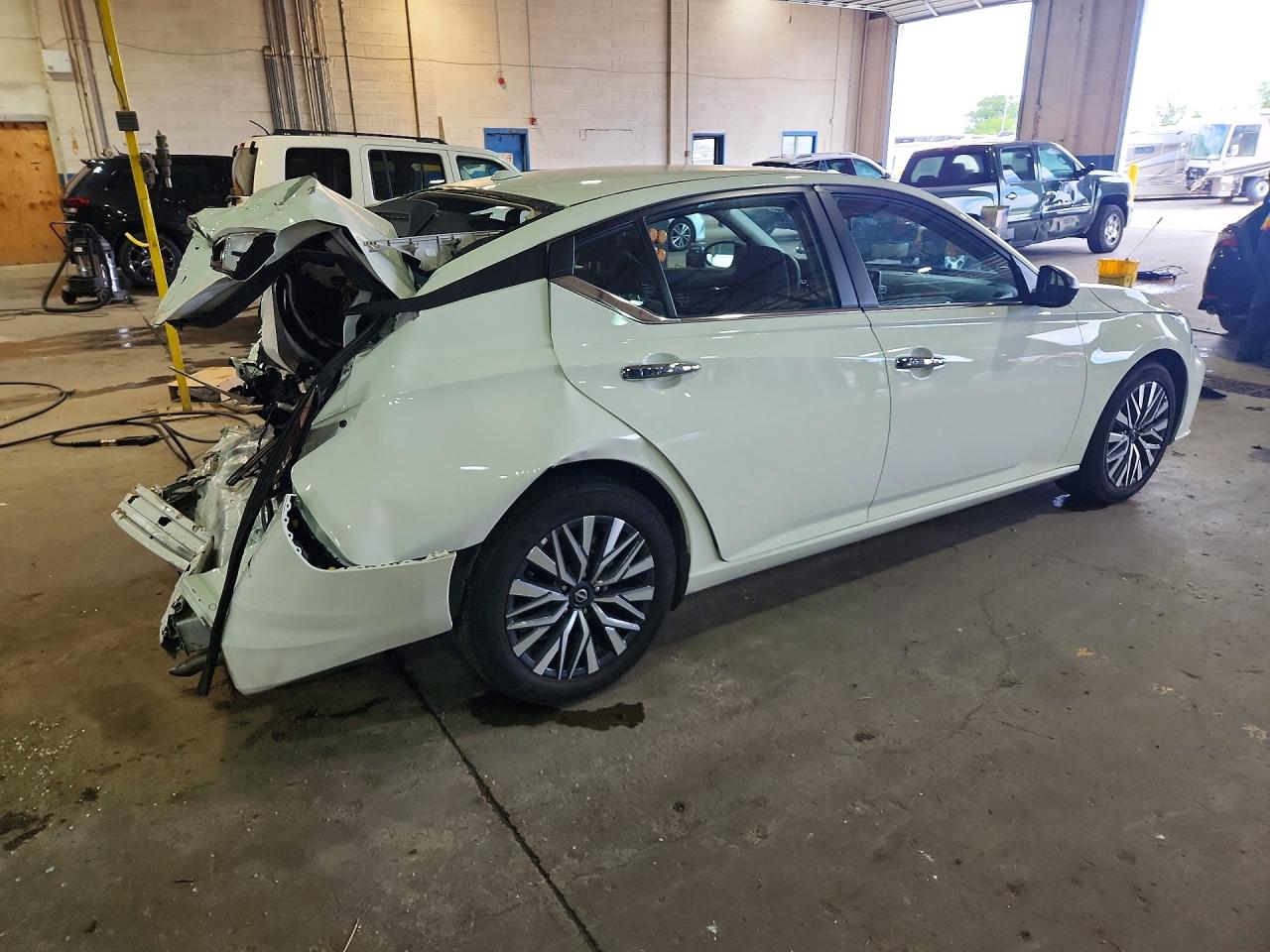 2025 NISSAN ALTIMA SV — снимка 3