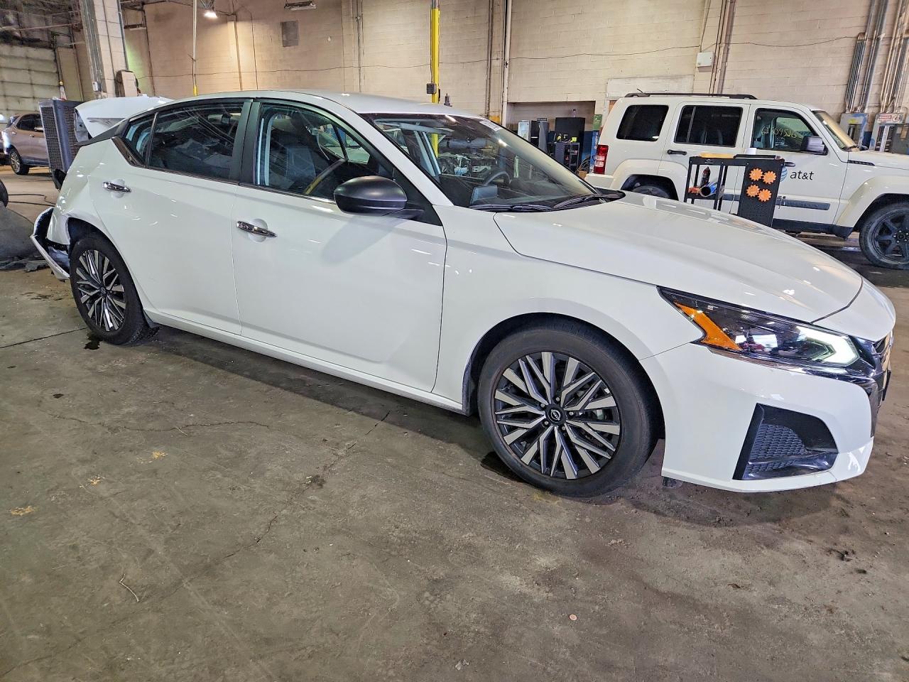2025 NISSAN ALTIMA SV — снимка 4