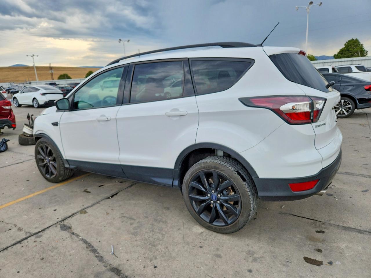 2023 FORD ESCAPE SE — снимка 2