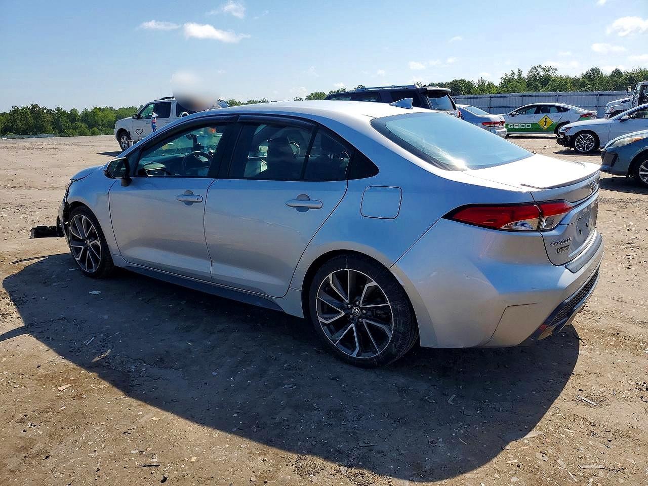 2021 TOYOTA COROLLA SE — снимка 2
