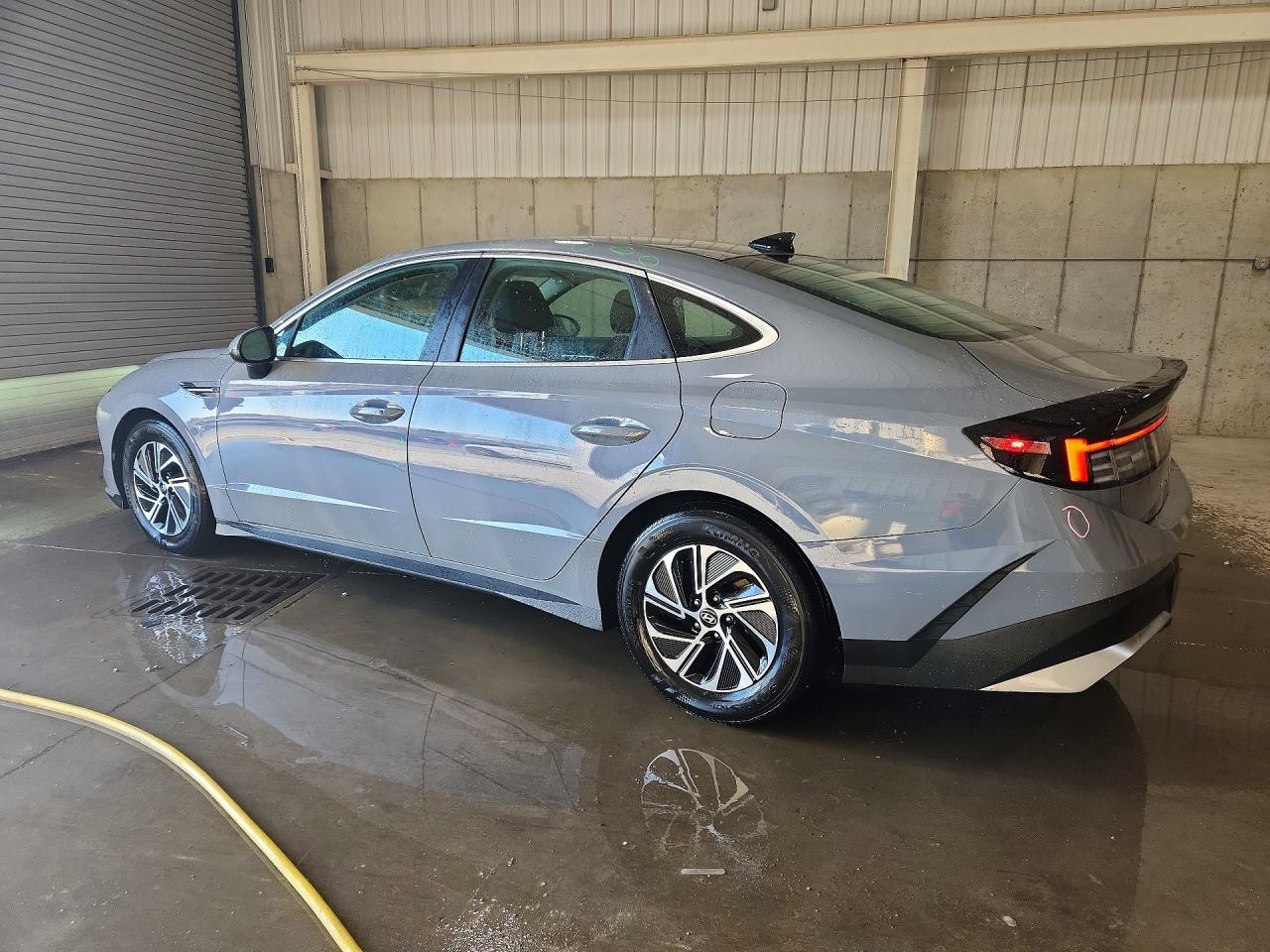 2026 HYUNDAI SONATA HYBRID BLUE — снимка 2