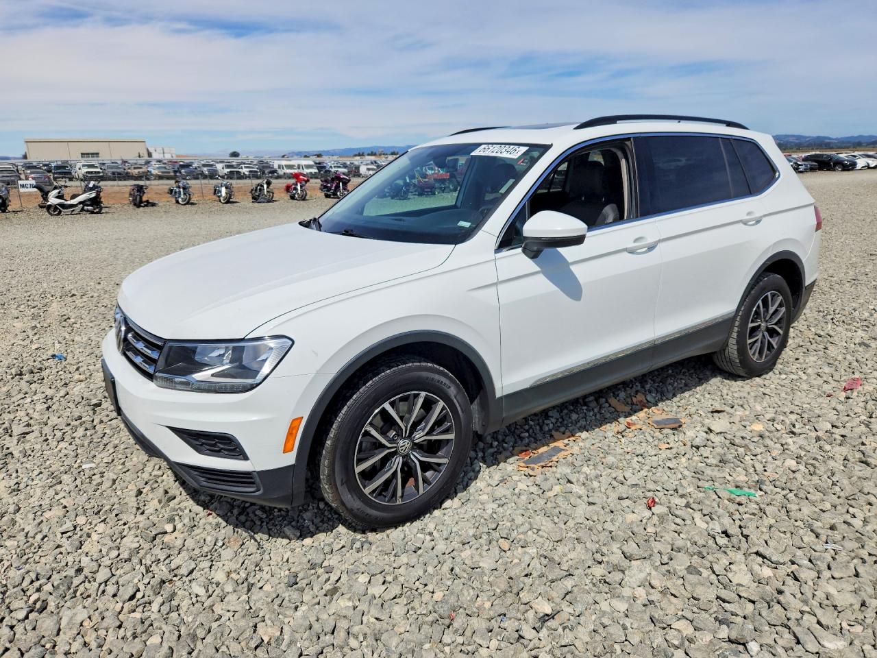 2020 VOLKSWAGEN TIGUAN SE