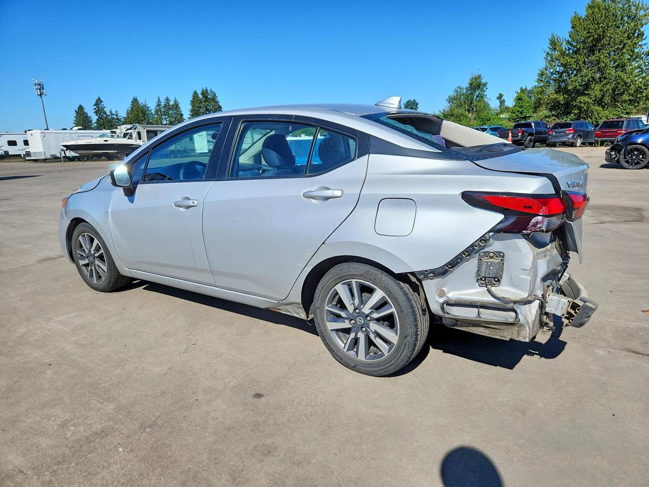 2020 NISSAN VERSA SV — снимка 2