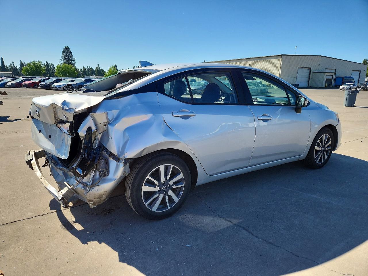 2020 NISSAN VERSA SV — снимка 3