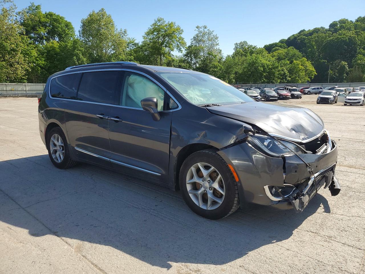 2019 CHRYSLER PACIFICA TOURING L PLUS — снимка 4